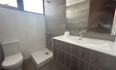 Casa en Arriendo en Camino Las Pircas