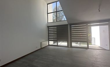 Casa en Arriendo en Camino Las Pircas