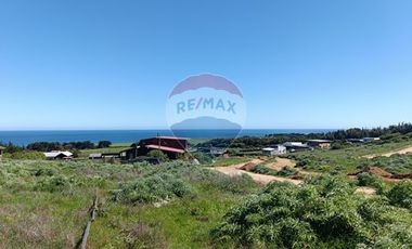 Terreno con Vista Panorámica al Mar en Cáhuil