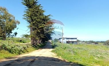 Terreno con Vista Panorámica al Mar en Cáhuil