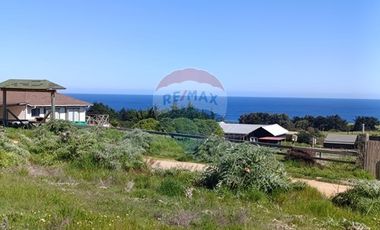 Terreno con Vista Panorámica al Mar en Cáhuil