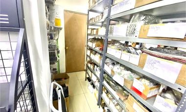 Derecho de LLave Taller y Sala de Venta de Motos