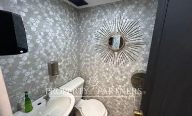 Muy interesante oficina cercana a Av. Vitacura con Av. Manquehue Norte.