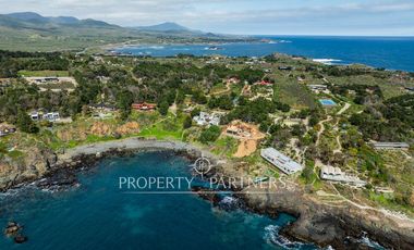 Exclusiva Parcela Frente al Mar con Playa Privada y Bahía Cristalina en Bahía Azul de Los Vilos.