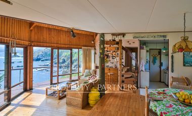 Exclusiva Parcela Frente al Mar con Playa Privada y Bahía Cristalina en Bahía Azul de Los Vilos.