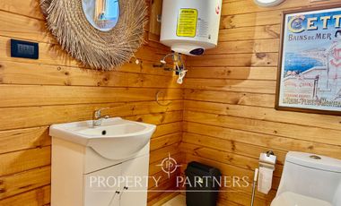 Pichilemu, Casa con vista al mar en Playa Hermosa