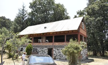 Venta de Terreno, sobre carretera a Ecatzingo, Atlautla, Edo. Mex.