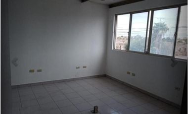 BODEGA EN RENTA EN PEQUEÑA ZONA INDUSTRIAL, SOBRE AV. JUÁREZ EN TORREÓN, COAHUILA