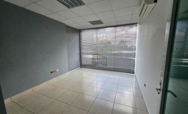 Edificio en Venta en Parque Industrial Tecnopolo