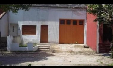 Casa en venta - 3 Dormitorios 2 Baños - General San Martín