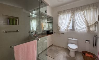 CASA EN VENTA EN LA SEATTLE