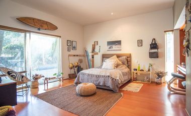 CASA EN VENTA EN FRACCIONAMIENTO LOS JALES EN ZAPOPAN CON ALBERCA Y MUY AMPLIA