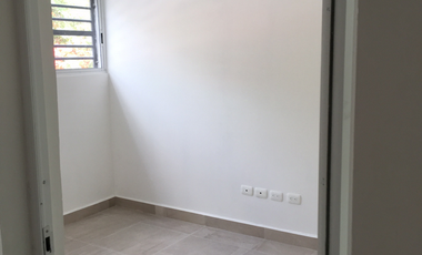 Bodega en Renta Central de Carga 900m2