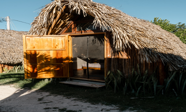 VILLAS EXCLUSIVAS EN EL CUYO A UNOS PASOS DEL MAR.RODEADAS DE NATURALEZA