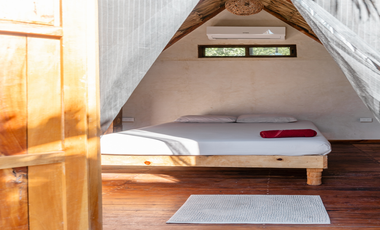 VILLAS EXCLUSIVAS EN EL CUYO A UNOS PASOS DEL MAR.RODEADAS DE NATURALEZA