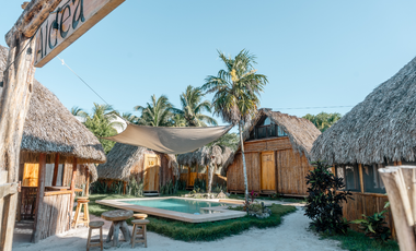 VILLAS EXCLUSIVAS EN EL CUYO A UNOS PASOS DEL MAR.RODEADAS DE NATURALEZA