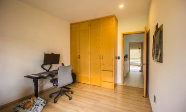 Se renta casa en solares