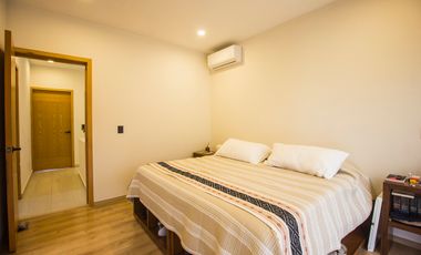 Se renta casa en solares