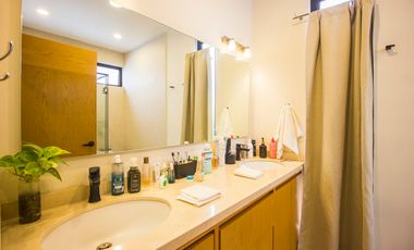 Se renta casa en solares