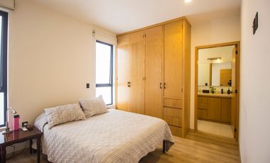 Se renta casa en solares