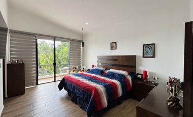 CASA VENTA CONKAL MERIDA YUCATAN 3 REC PISCINA