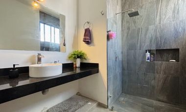 CASA VENTA CONKAL MERIDA YUCATAN 3 REC PISCINA