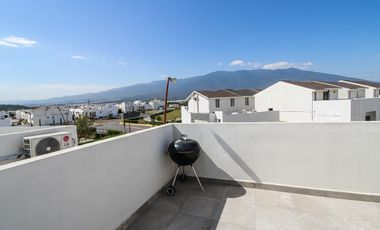 CASA DE 3 NIVELES EN VENTA EN DOMINIO CUMBRES - GARCIA, NL