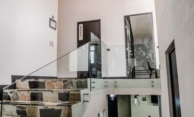 El HUB Ejecutivo Esmeralda