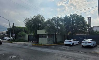 Venta Edificio Comercial con Gran Potencial de Desarrollo –La Fama, Sta.Catarina