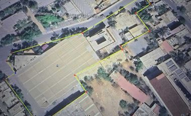 Venta Edificio Comercial con Gran Potencial de Desarrollo –La Fama, Sta.Catarina