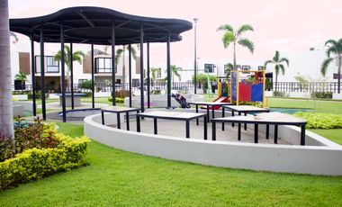 Casa en Vilanova, Nuevo Nayarit — Frente a Vidanta World, con amenida