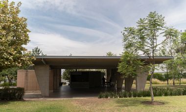 CASA EN RENTA EN BOSQUES VALLARTA