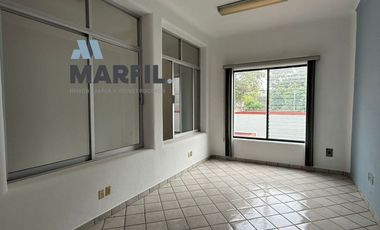 Edificio VENTA / RENTA en Av. Sevilla del Río, la Mejor Zona Comercial de Colima