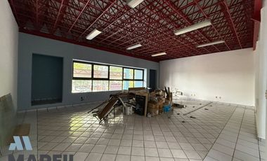Edificio VENTA / RENTA en Av. Sevilla del Río, la Mejor Zona Comercial de Colima