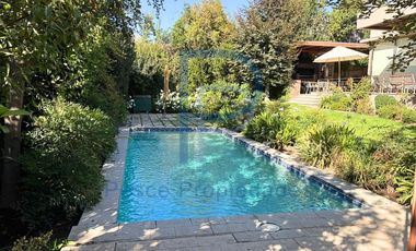 CASA MEDITERRÁNEA EN CONDOMINIO CON SEGURIDAD