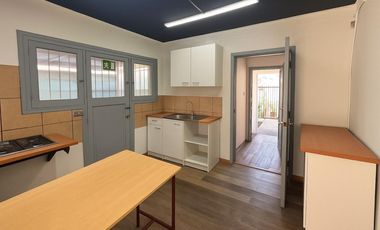 CARLOS ZAÑARTU CON ALFEREZ REAL