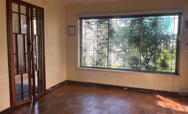 CARLOS ZAÑARTU CON ALFEREZ REAL