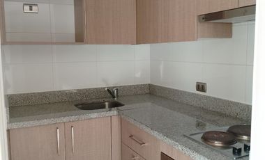 A UNA CUADRA DE UNIVERSIDAD SAN SEBASTIAN