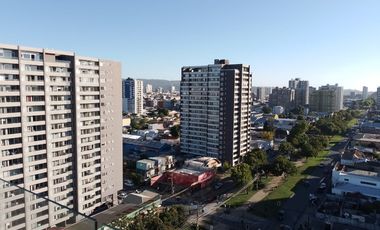 A UNA CUADRA DE UNIVERSIDAD SAN SEBASTIAN