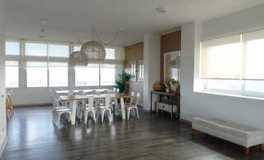 A UNA CUADRA DE UNIVERSIDAD SAN SEBASTIAN