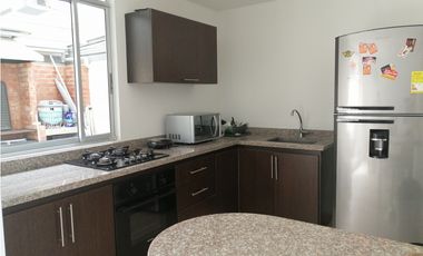 Vendo Casa En Conjunto Cerrado en Villeta