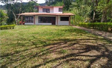 Vendo Casa Campestre en Villeta