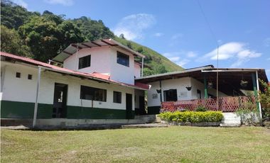 Vendo Finca en Sasaima