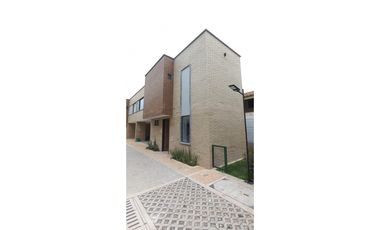 Casa Arriendo Conjunto Cerrado Cota $ 4.000.000