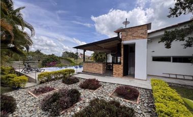 VENTA CASA CAMPESTRE LA TEBAIDA QUINDIO