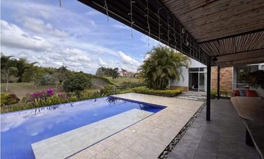 VENTA CASA CAMPESTRE LA TEBAIDA QUINDIO
