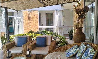 VENTA CASA CAMPESTRE LA TEBAIDA QUINDIO