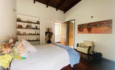 VENDO PRECIOSA CASA 266M2 EN CONJUNTO EXCLUSIVO CAJICA