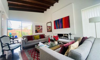VENDO PRECIOSA CASA 266M2 EN CONJUNTO EXCLUSIVO CAJICA