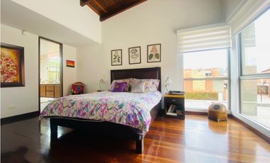 VENDO PRECIOSA CASA 266M2 EN CONJUNTO EXCLUSIVO CAJICA